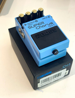 Boss CH 1 Super Chorus Digital Effects Pedal with Box