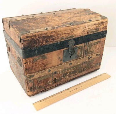 Antique Small Kid's Baby Doll Size Wooden Steamer Trunk Dome Hump