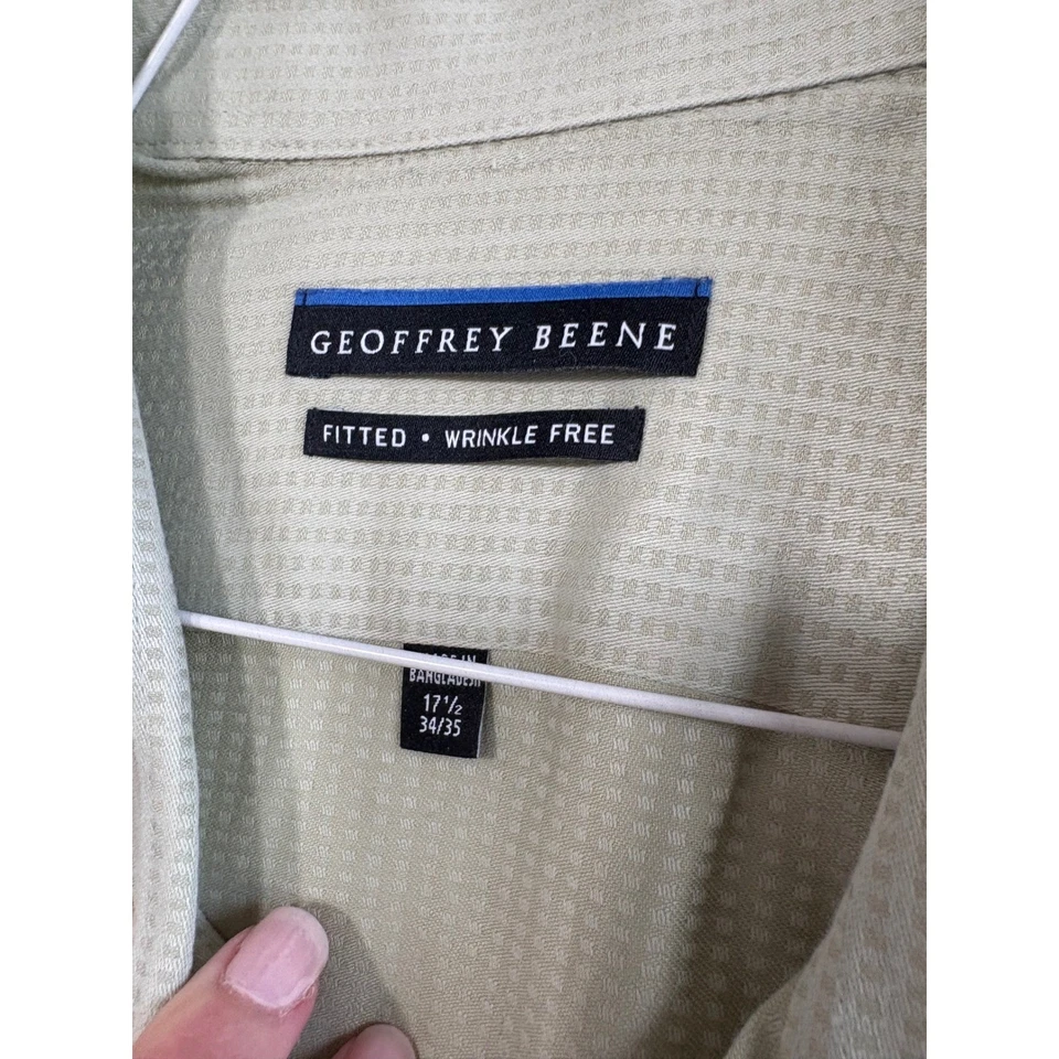Camisa de vestir Geoffrey Beene ajustada sin arrugas para hombre 17 1/2 34/35 beige Foto 4 de 4