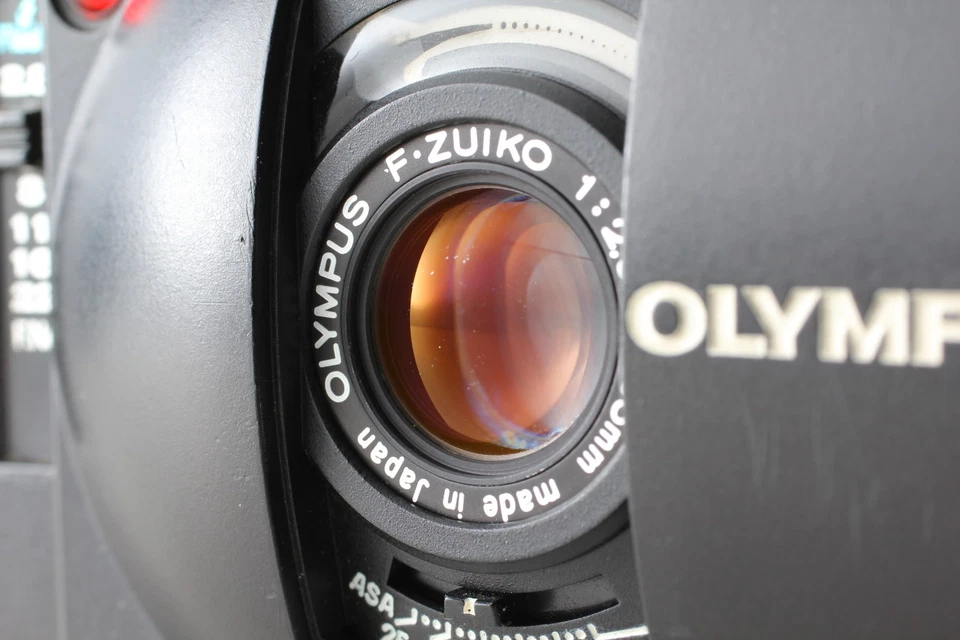 [Almost MINT] Olympus XA 35mm Rangefinder Film Camera + A11 Flash From JAPAN - Image 4 of 4