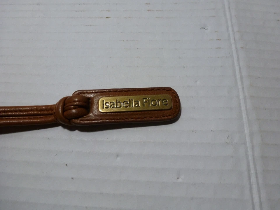 Bolsa de mão vintage Isabella couro macio marrom hobo enfeitada coco puff frisada - Imagem 3 de 4