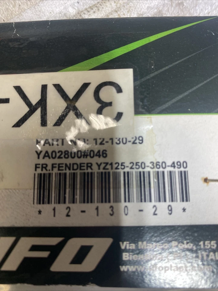 前挡泥板全新 UFO 雅马哈 YZ125 YZ250 1996 - 1998 3XK-21511-10 Bin 3 — 第 4/4 张图片