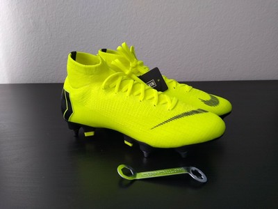 nike mercurial grip