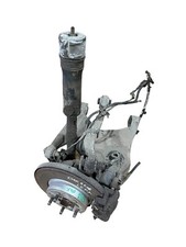 JAGUAR XE  X760 2.0 DIESEL PASSENGER SIDE REAR SUSPENSION LEG HUB 2015