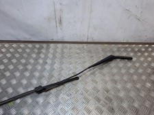 BMW X5 E70 2011 Wischerarm vorne 6161715373904021 ATV7483