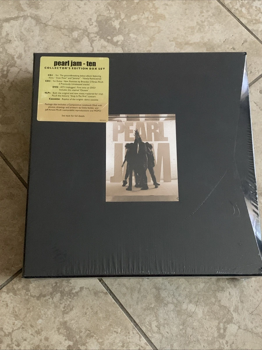 パール・ジャム Tenデラックスエディション 2CD MTVアンプラグドDVD付 Pearl Jam - Ten (Deluxe Edition) - Amazon.com Music