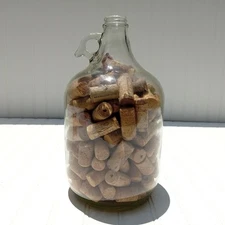 1 Gallon Glass Wine Jug Full Of Vintage Corks Moonshine Whisky Jar 12 inch