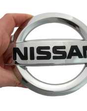 New 62889-1jb0a For Nissan Versa Sedan 2015-2019 Front Grille Emblem
