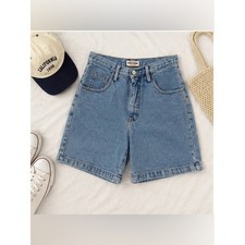 Vintage Guess USA Denim Shorts Made in USA Light Wash Mom Jean Shorts 30