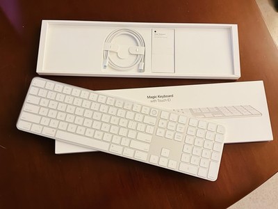 (NO Shipping) Apple Magic Keyboard with Touch ID and Numeric Keypad White