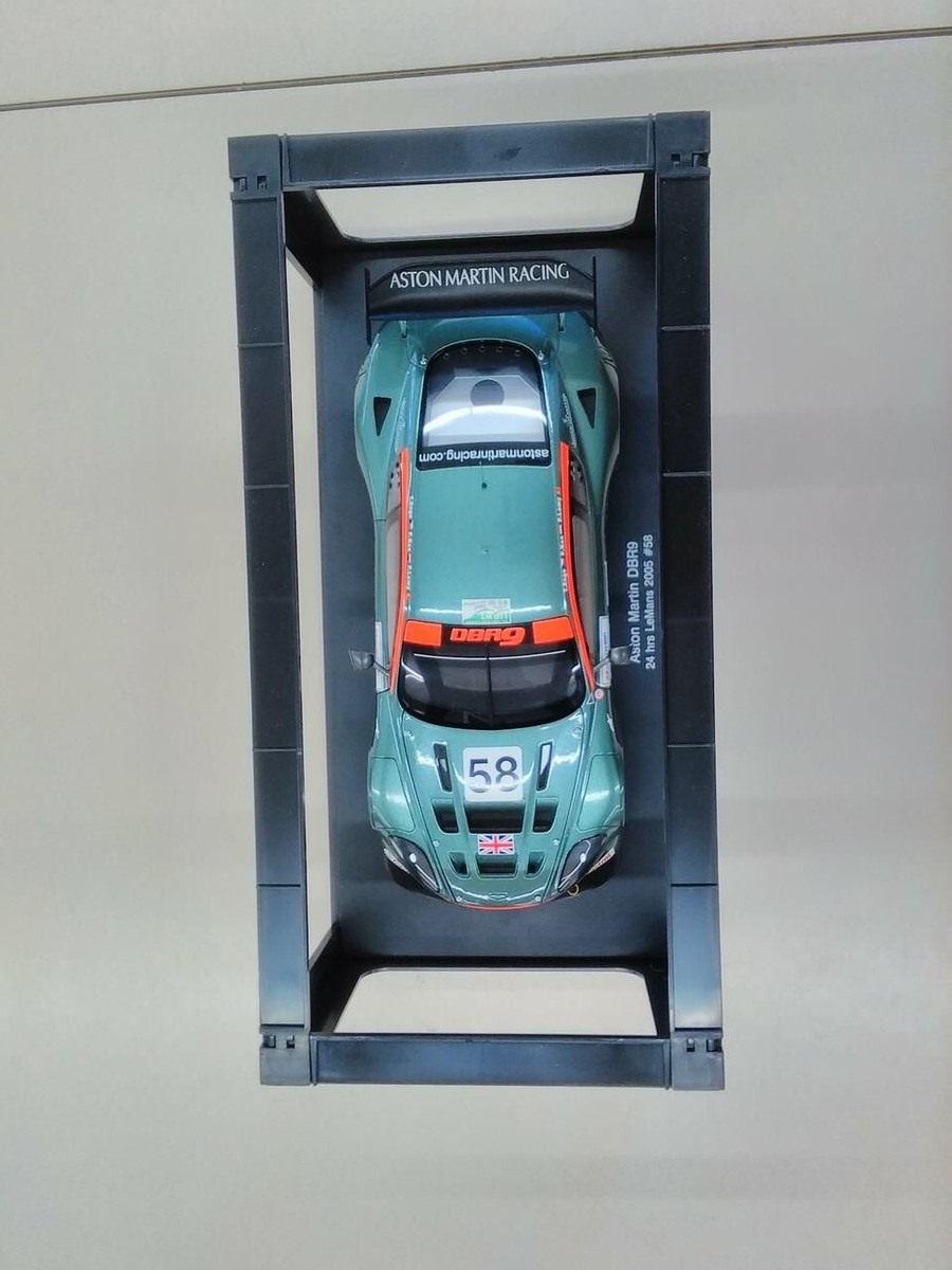 AUTOart Aston Martin DBR9 24 hrs LeMans 1:18 Scale Green