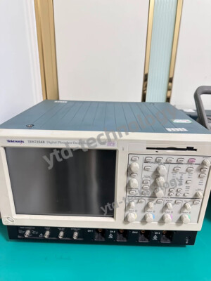 Tektronix TDS7254B CHoscilloscope/Good color, normal function-