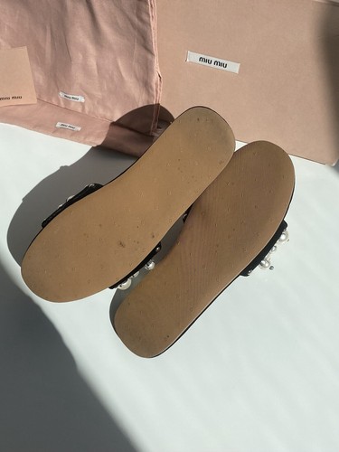 Miu Miu Terciopelo Tobogán Pisos Adornados Perlados Mujer US6.5 - Imagen 9 de 9