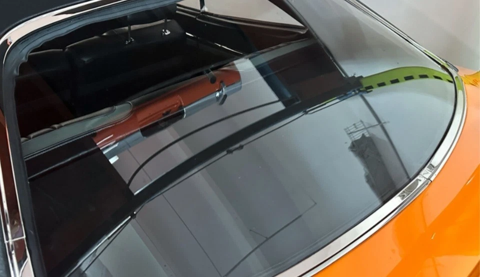 1970 Plymouth Superbird Rear Glass - Image 4 of 4