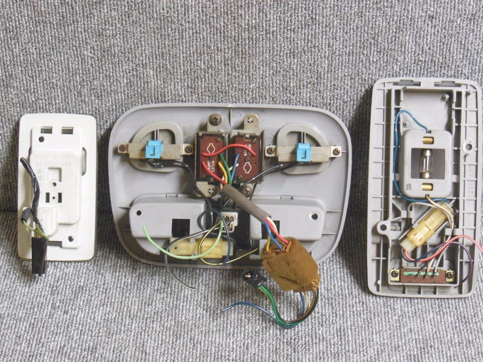 1993 1998 Subaru Legacy BG BD Wagon 3Piece Room Light Roof Light JDM OEM - Image 4 of 4