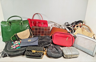 Lot 16 SACS a Mains CUIR & Simili Toile Bagagerie Maroquinerie Mode Desigual E'1