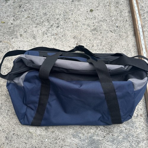 VTG San Diego Padres Baseball Team Duffel Embroidered Logo Gym Bag - Picture 2 of 4