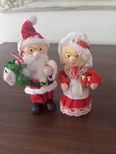 Vintage Santa Claus And Mrs Claus Christmas Decor Styrofoam Set Taiwan