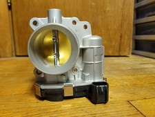 Saab 9-3 Throttle Body 9-3x 03-15 Opel Signum Vectra C 2004-2008 2.0t Saab 9-3 Throttle Body 9-3x 03-15 Opel Signum Vectra C 2004-2008 2.0t