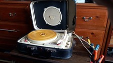 TEPPAZ / ELECTROPHONE Pressence Record Player.