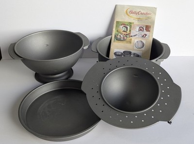 Vintage Betty Crocker Bake n Fill Cake Pan Set