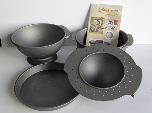 Vintage Betty Crocker Bake n Fill Cake Pan Set