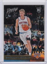 16/17 2016/17 Prestige Horizon Parallel Mindaugas Kuzminskas #197 Knicks SP