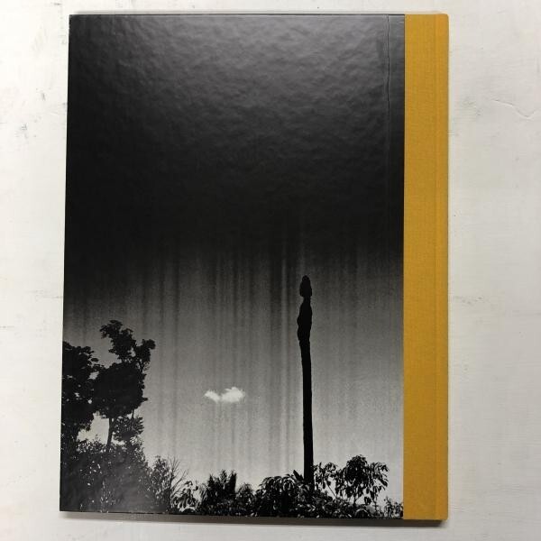 77 STRANGE SENSATION　Rene Burri　限定3000部 77 STRANGE SENSATION Rene Burri 限定3000部 77 STRANGE