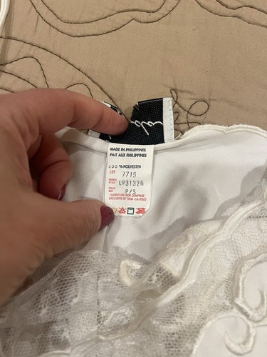 NEW Vintage LINDA Lingerie White Silky Polyester Robe & Nightgown Set Size S - Picture 13 of 15