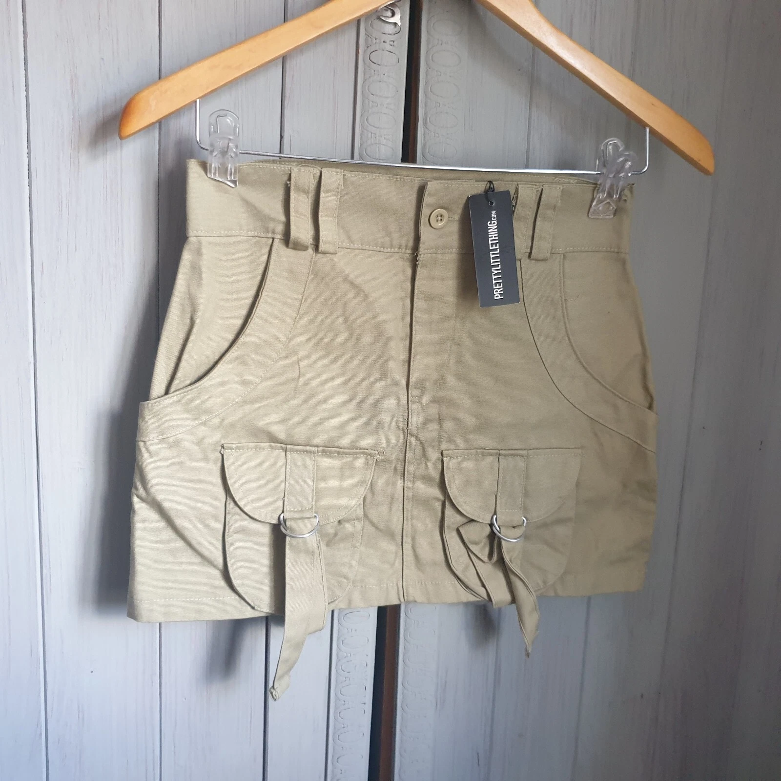 PrettyLittleThing Mini Skirt Sz 8 Cargo Pockets Khaki Green New