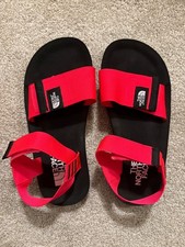 North Face Women s Size 7 Bright Skeena Sanda...