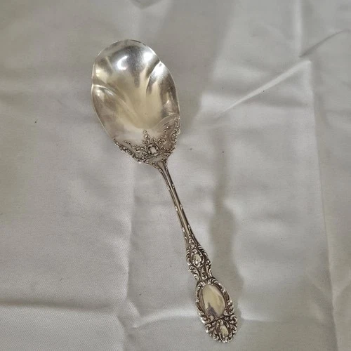 R. Wallace & Sons Sterling Silver Lucerne Serving Spoon No Mono 91g