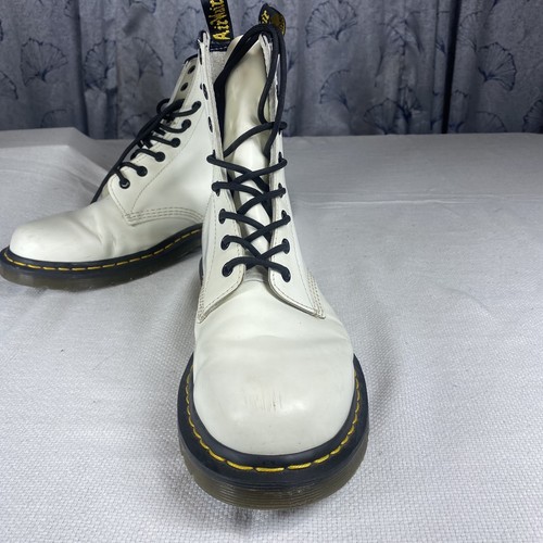 Dr Martens Boots Womens Size 11 White 1460 8 Eyelet Leather AirWair Combat Shoes - Picture 8 of 18