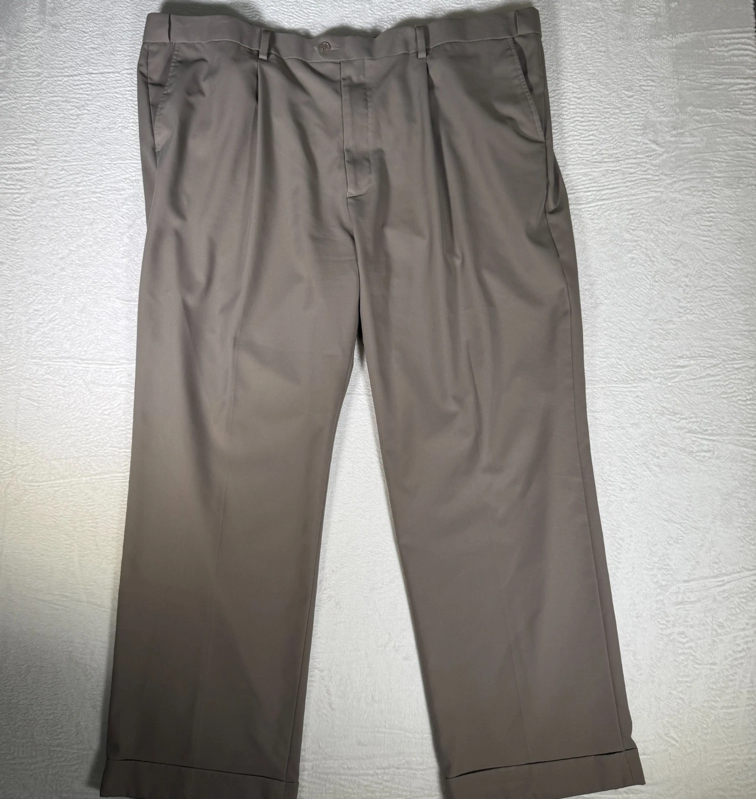 GS Performance Pants Men’s 50/32 Khaki Tan Cuffed Pleated Soft