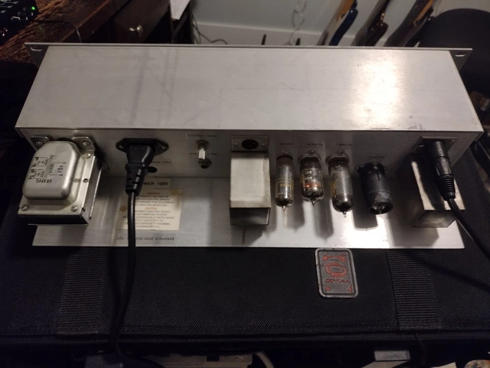 Compresor de tubo Anthony DeMaria Labs ADL 1000 - De colección raro Foto 2 de 3