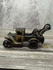 Vintage Black Cast Iron Tow Truck Wrecker With Rolling Wheels 5" Toy