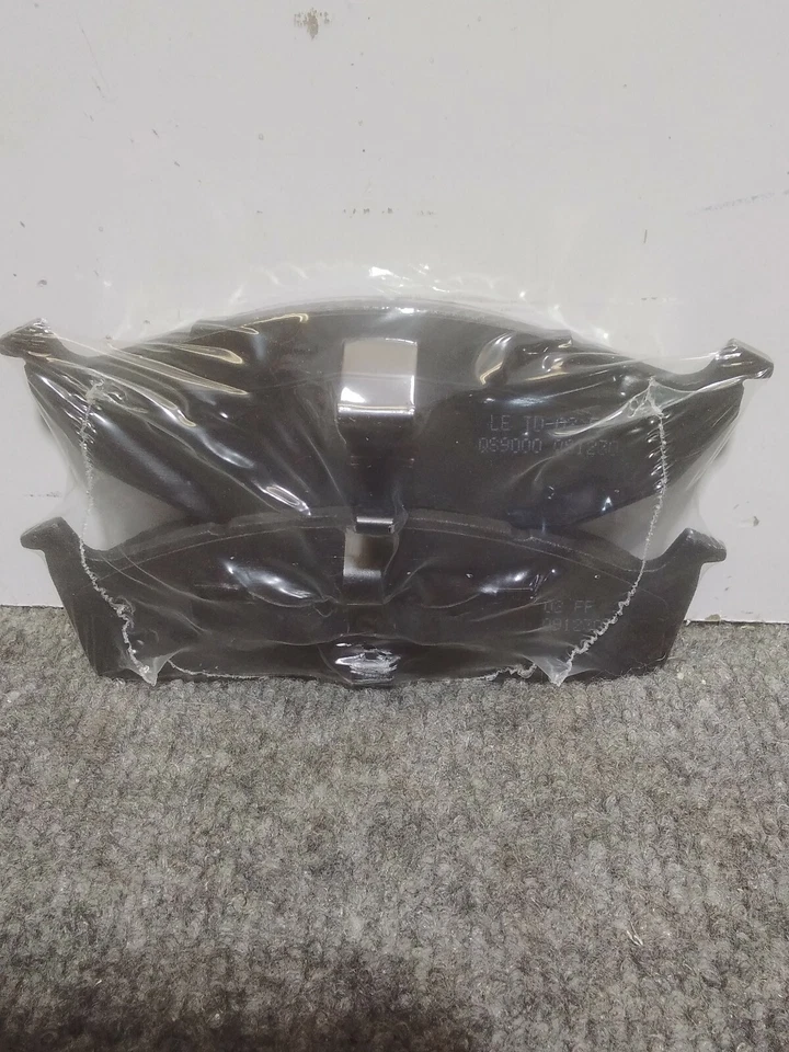 Nuevo juego de pastillas de freno de disco - tambor trasero delantero Pronto PCD642, se adapta a Chrysler Neon Foto 3 de 4