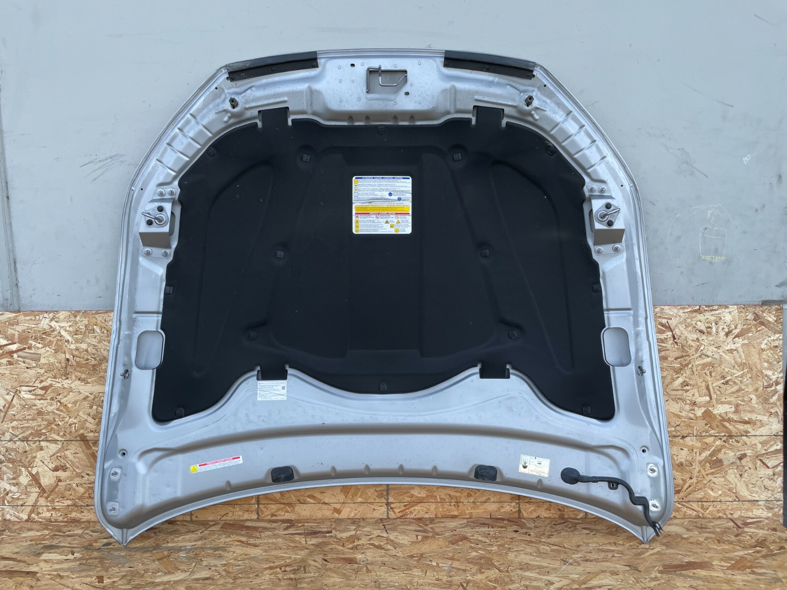 HOOD PANEL COVER BONNET ASSEMBLY OEM 42K 14-19 MASERATI GHIBLI S
