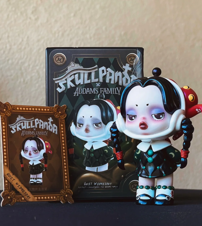 POP MART Skullpanda X The Addams Family Series Blind Box