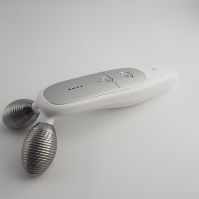 Near Mint] Medicube Age-R Derma EMS Shot Face Massager