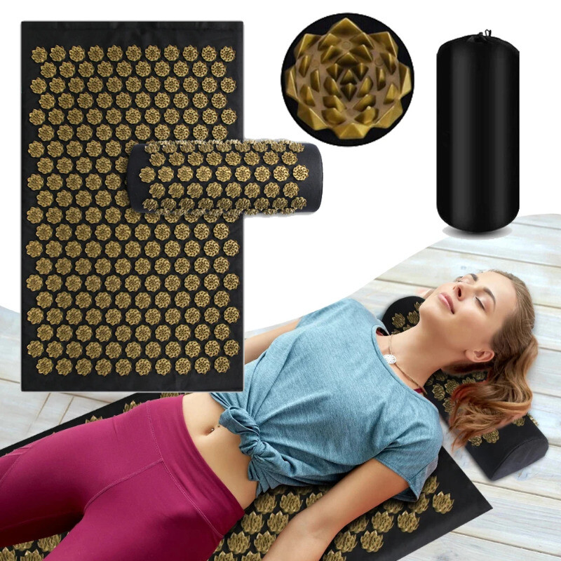 Kuznetsov Yoga Mat Applicator Cushion with Massage Spikes and Body Needles Pillow