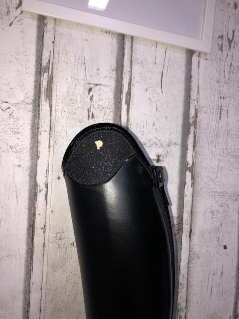 Picture 4 of 11