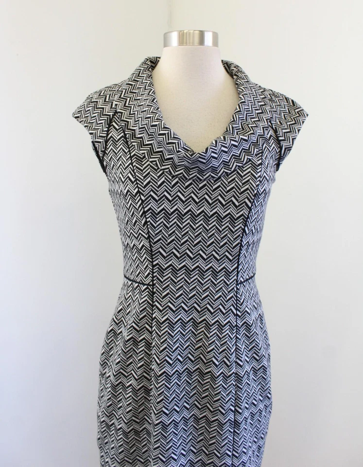 Vestido Vaina Casa Blanca Mercado Negro Rayas Chevron Cuello Espiga Talla 4 Foto 2 de 4