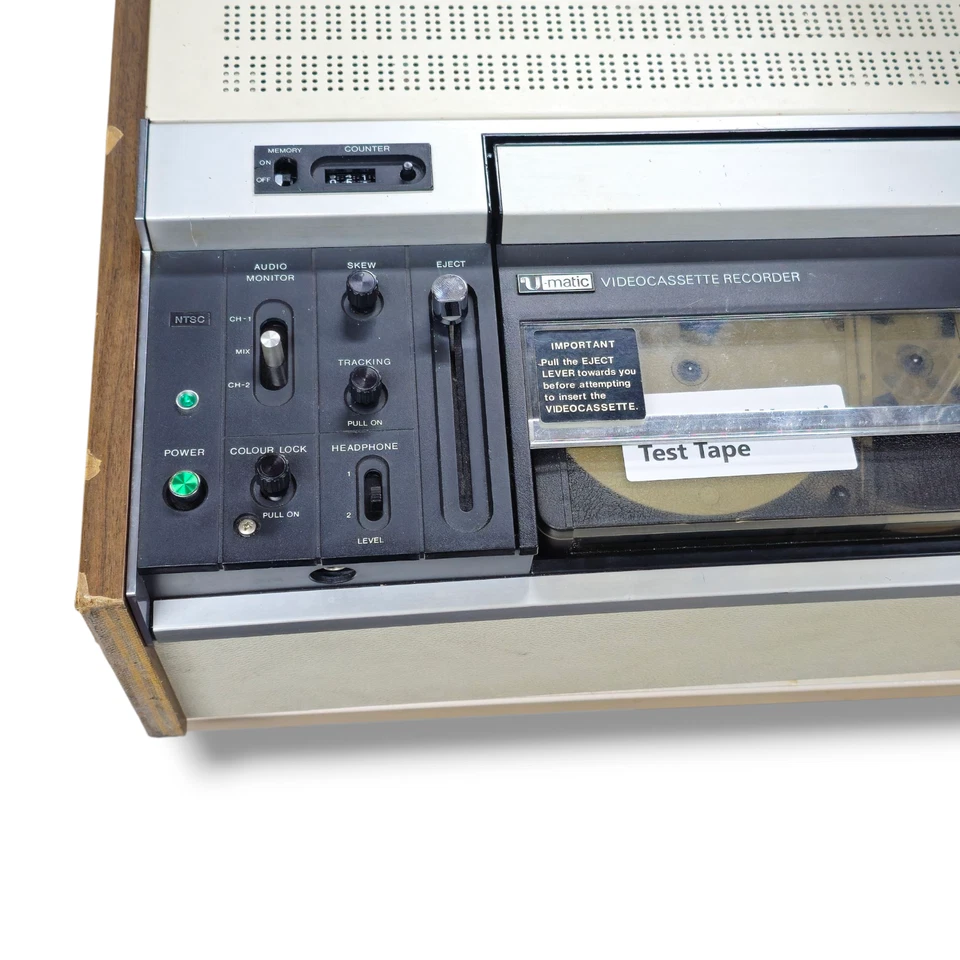 Sony VO-1810UK U-Matic Videorecorder - Bild 2 von 4