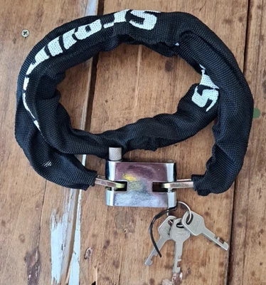 ANTIFURTO MOTO SCOOTER  VESPA CATENA MAGLIA QUADRA LUNG 95 cm LUCCHETTO ACCIAIO - Immagine 1 di 4