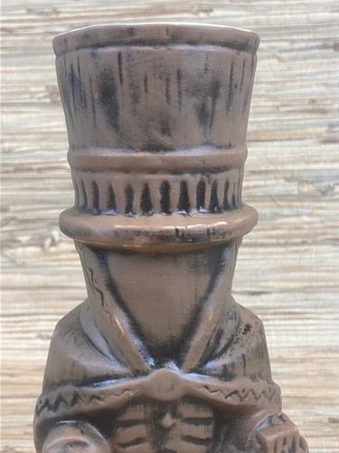 Hatbox Ghost Tiki Mug Trader Sam's Enchanted Tiki Bar Disney 2nd Ed New - Picture 3 of 11