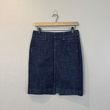 Gap Women's Size 2 Blue Denim Back Vent Mini Skirt S/679747-00