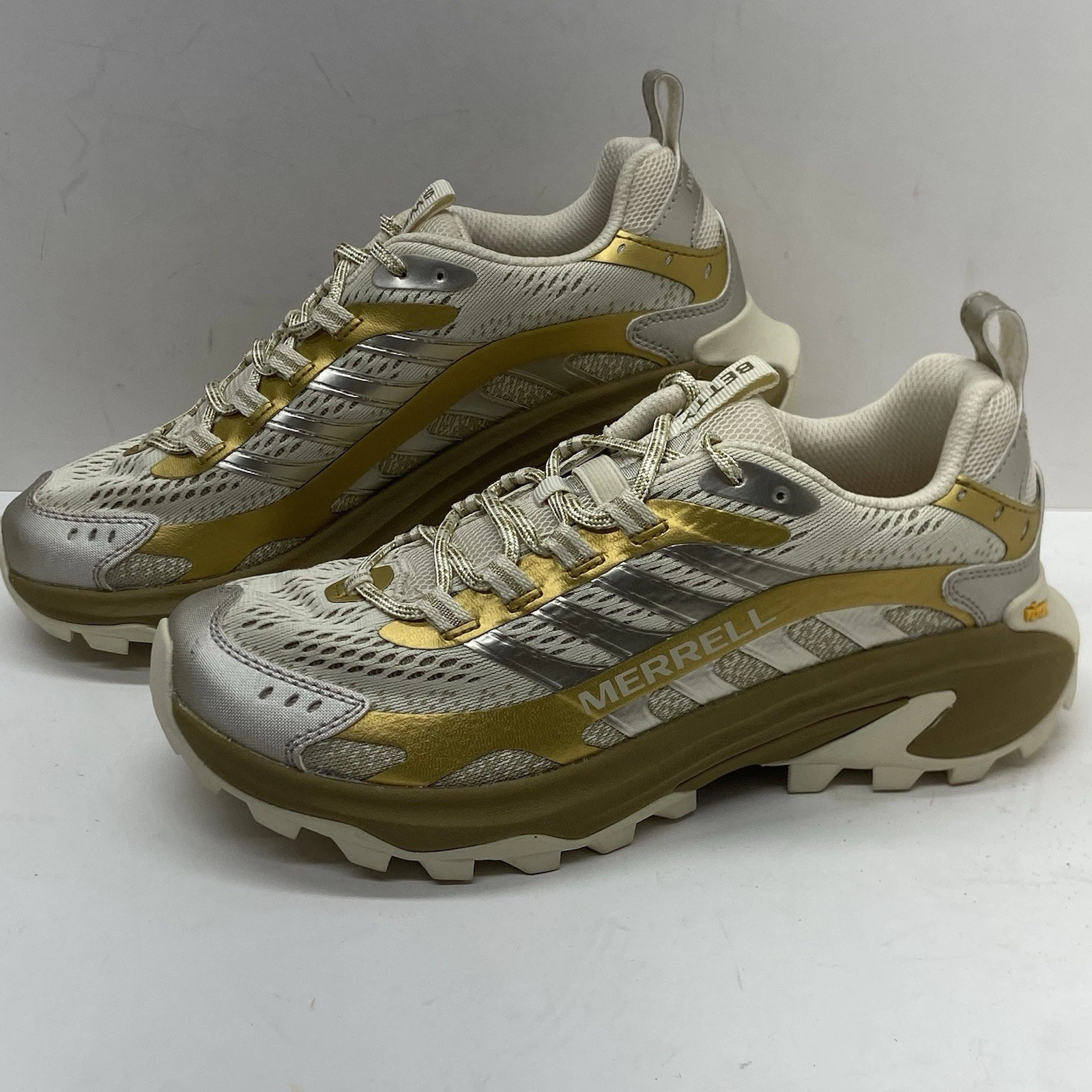 Merrell Sweaty Betty Moab Speed 2 Trail Hiking Shoes Women Size 7.5 Gold J007440