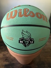 Wilson Sabrina Ionescu Basketball - New