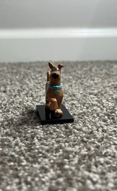 LEGO Great Dane Scooby-Doo Dog 75902 Walking with Medium Azure Collar Minifigure